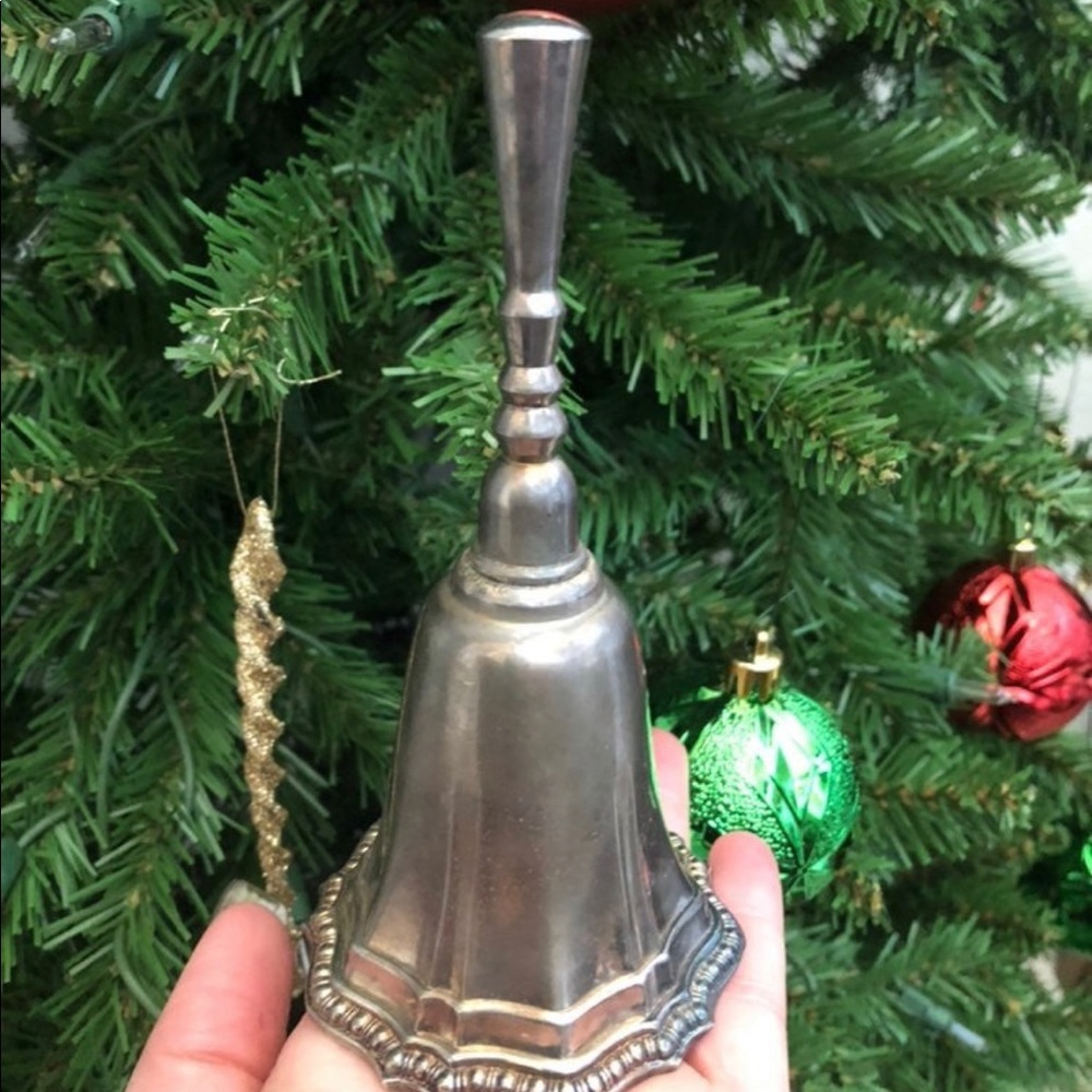 Silver Plated Hostess Dinner Bell HUDSON MANOR Metal AVON Vintage SILVERPLATE